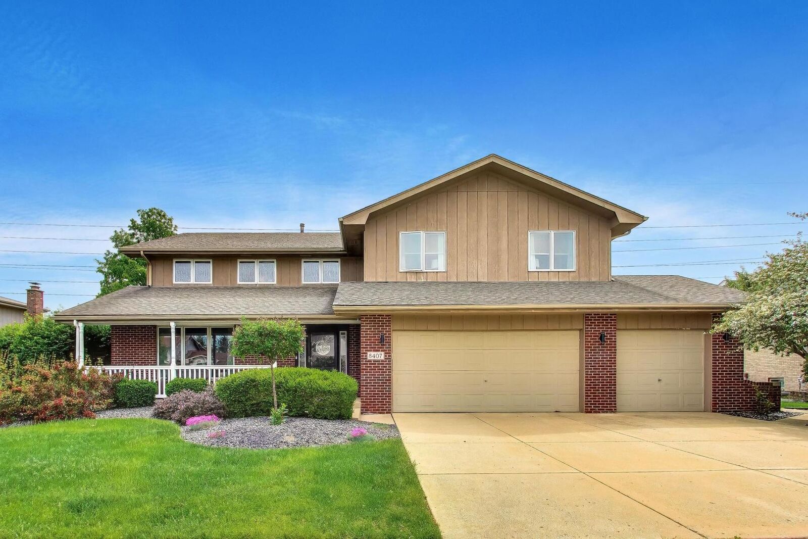 Property Photo:  8407 Brookside Glen Drive  IL 60487 