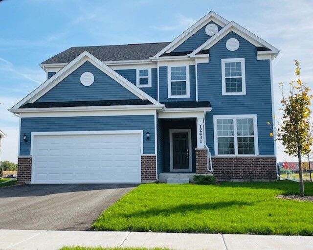 Property Photo: 12811 S Vicarage Drive IL 60585