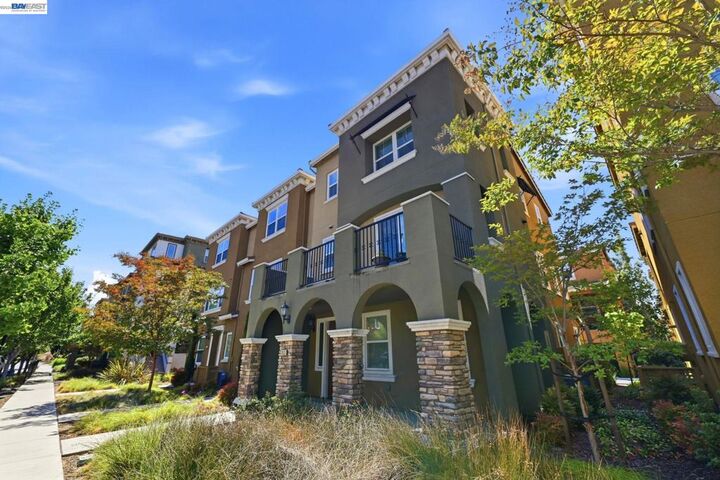 Property Photo:  38935 Primula Ter  CA 94560 