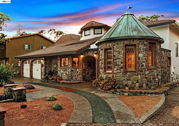 Property Photo:  1932 College Ave  CA 94550 