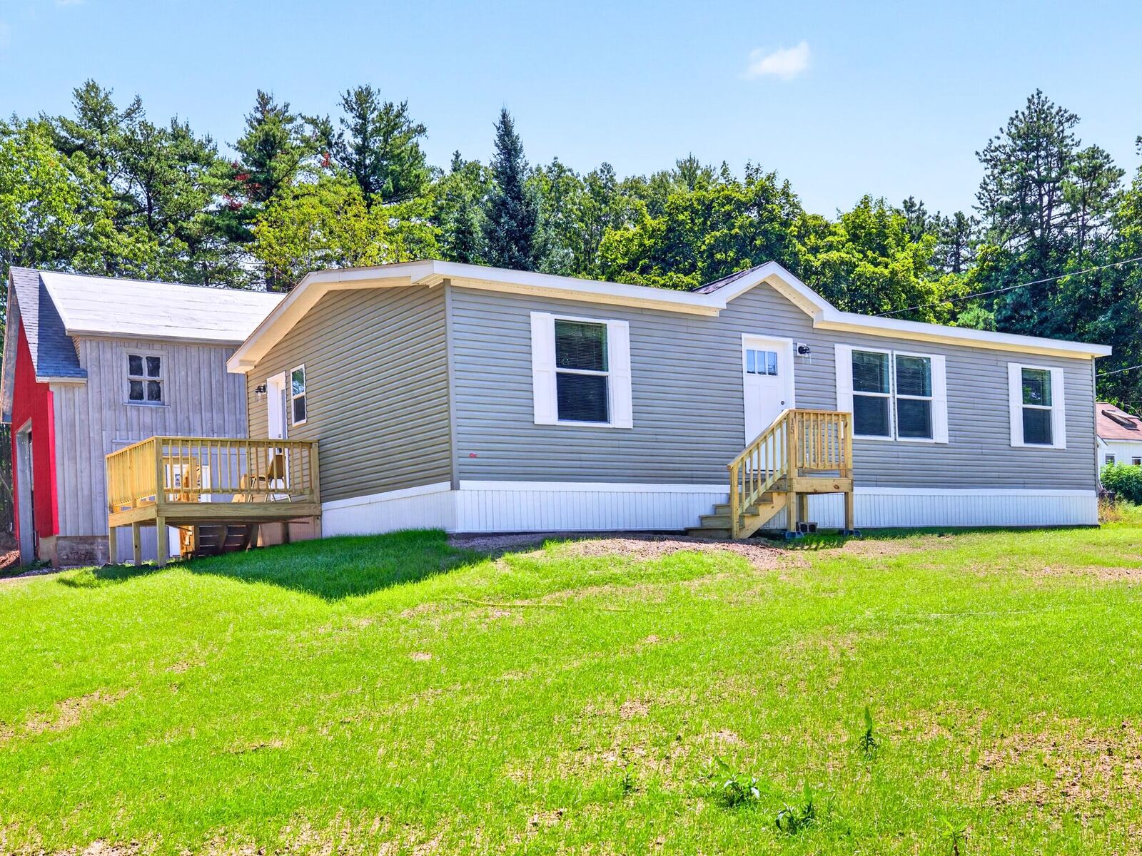 Property Photo: 15 Stevens Street ME 04073