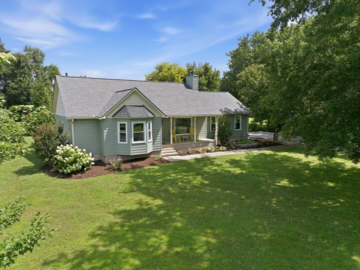 Property Photo: 1168 Peebles Dr TN 37167