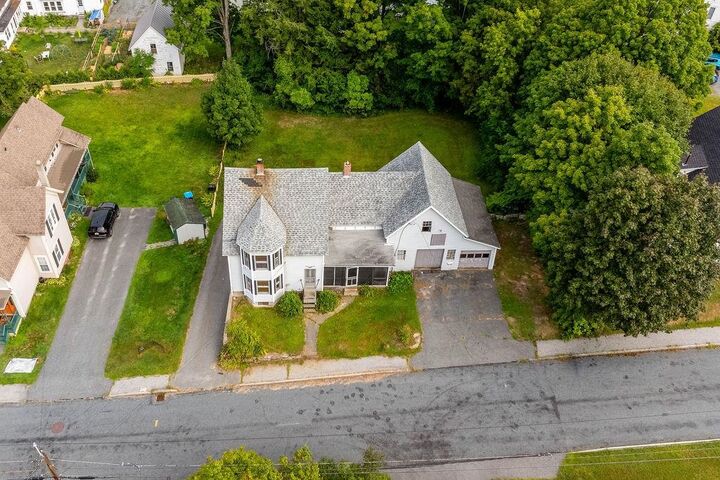 Property Photo:  7 South Street  NH 03766 