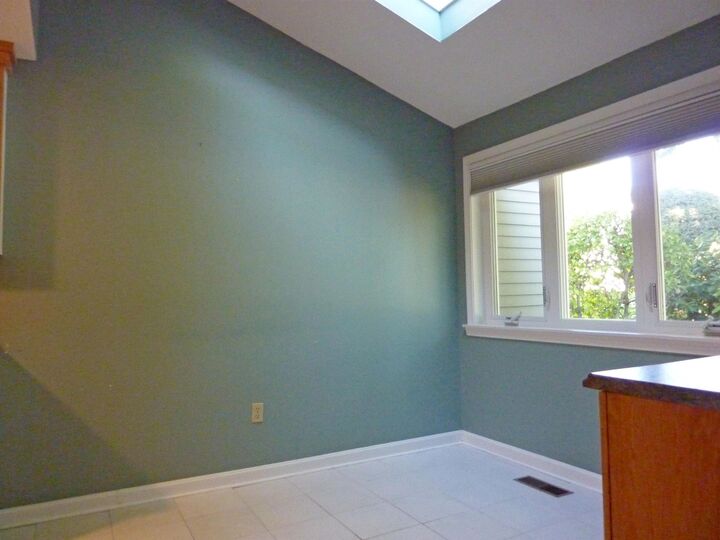Property Photo: 23 Aster Court NH 03062