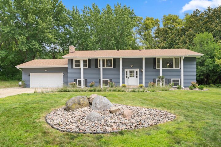 Property Photo:  26250 Ipava Avenue  MN 55044 