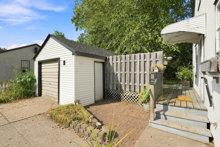 Property Photo:  1115 Marshall Avenue  MN 55071 