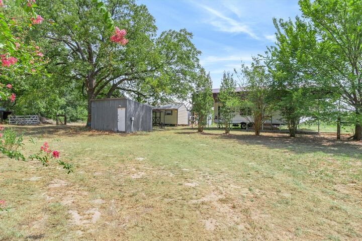 Property Photo:  2027 Vz County Road 3104  TX 75117 