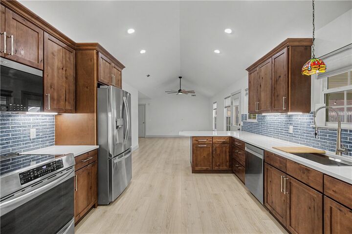 Property Photo: 104 N Michael Street AR 72745