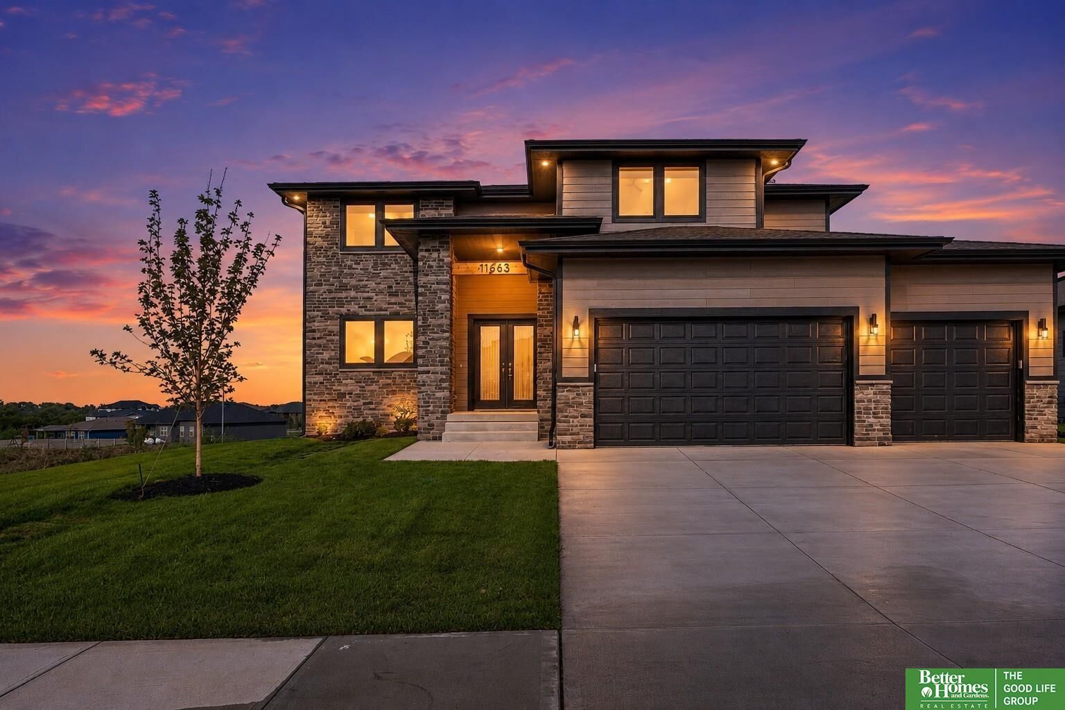 Property Photo:  11663 S 123rd Avenue  NE 68046 