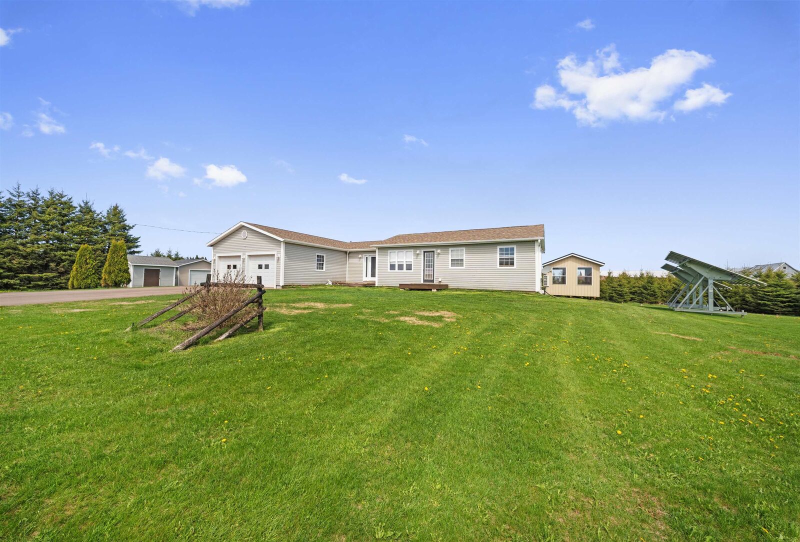 Property Photo: 40 Dunbar Road PE C0B 1K0
