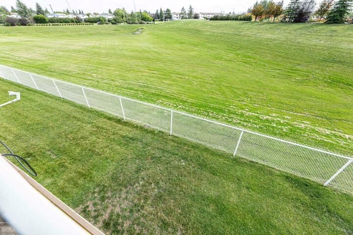 Property Photo: 444 Jenkins Drive AB T4P 3X1