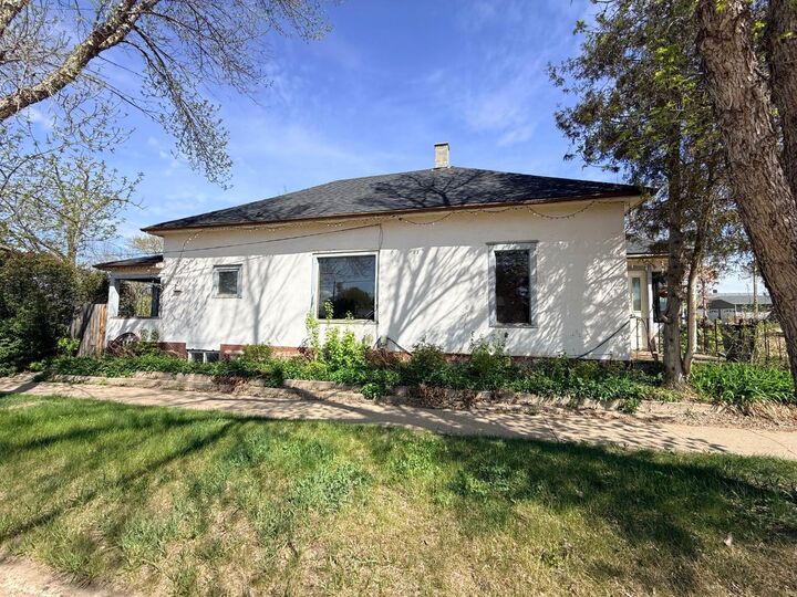 Property Photo: 4802 47 Street AB T0C 2L2