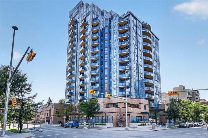 303 13 Avenue SW 1406 — photo 1