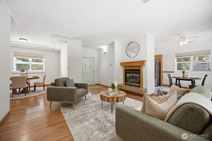Property Photo:  1203  Roland Street  WA 98229 