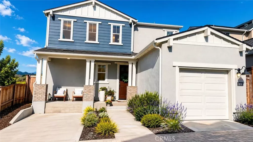 Property Photo:  102 Earthwood  CA 93401 