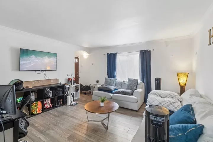 Property Photo:  1472 Iris Avenue 2  CA 91932 