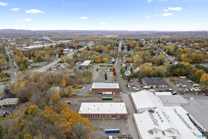 Property Photo:  251 Freestone Avenue  CT 06480 