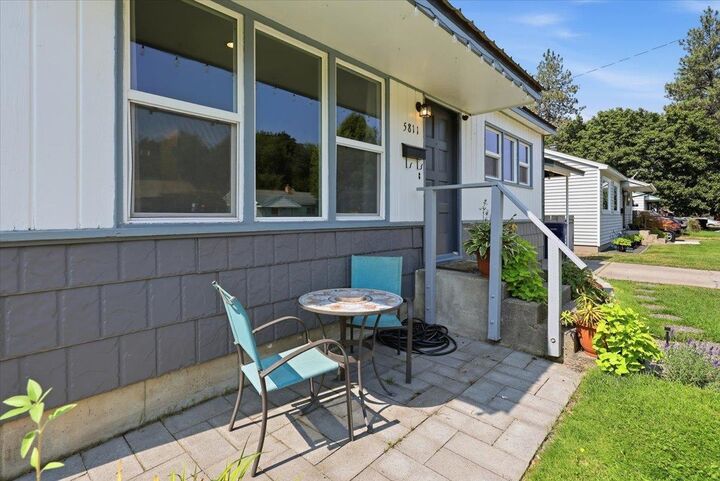 Property Photo: 5811 N Forest Blvd WA 99205