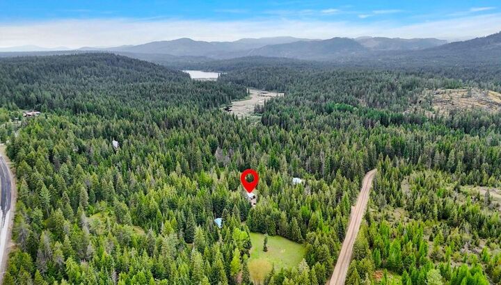 Property Photo: 221 Harworth Rd WA 99156