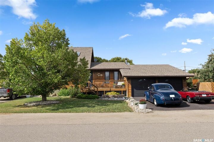 Property Photo:  116 Courtside Crescent  SK S0G 3Z0 