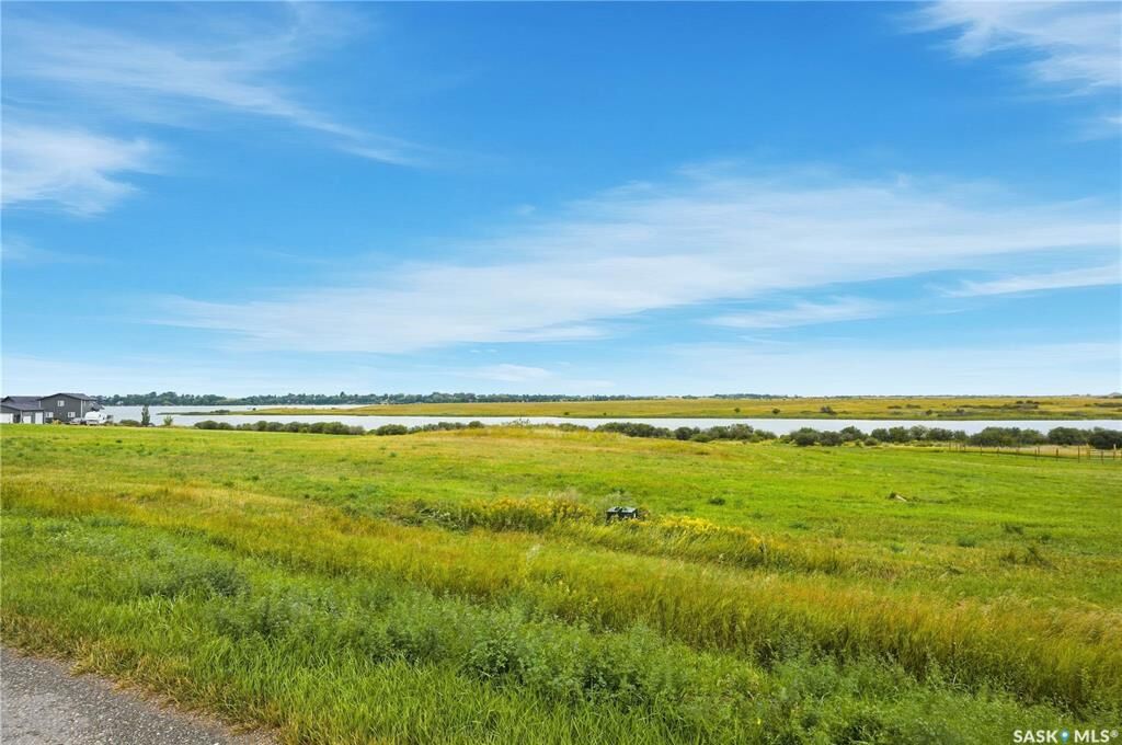 Property Photo:  12 Connor Road  SK S0K 0G5 