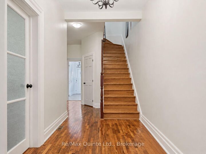 Property Photo:  296 Coleman Street  ON K8N 3J1 