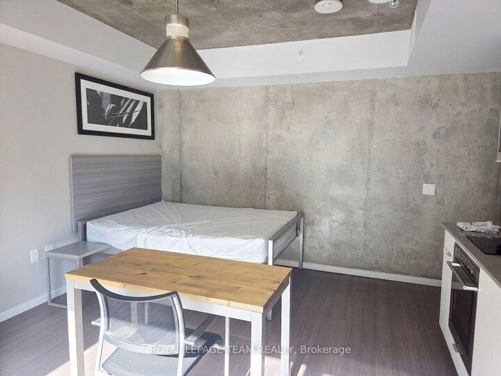 Property Photo:  105 Champagne Avenue S 1118  ON K1S 5E5 