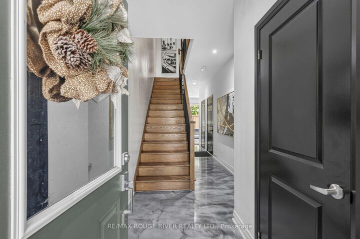 Property Photo: 24 Waterside Way ON L1N 0N1