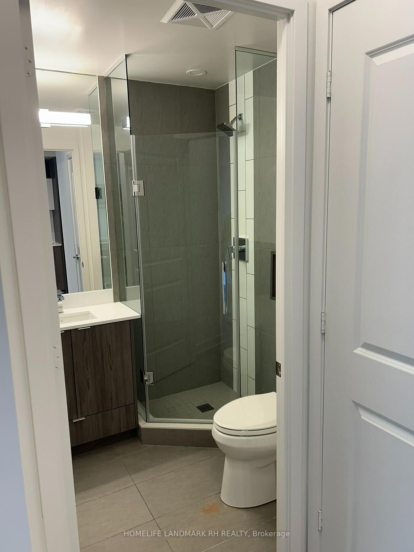 Photo de la propriété:  100 Dalhousie Street 1708  ON M5B 0C7 