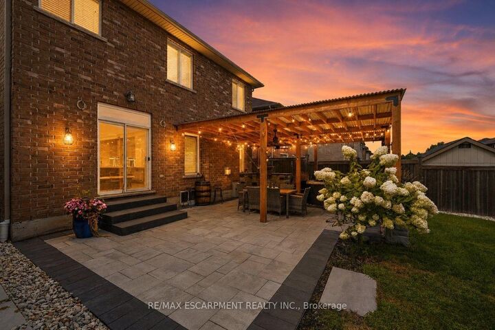 Property Photo: 58 Peach Tree Lane ON L3M 0C1