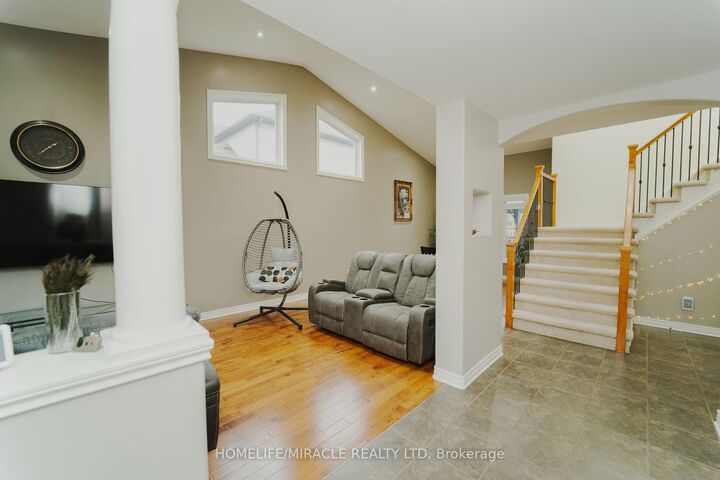 Property Photo: 6978 Shannon Drive ON L2H 3N7