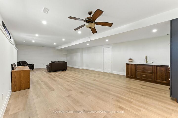 Property Photo:  330 Concession 5 Road W  ON L0R 1V0 