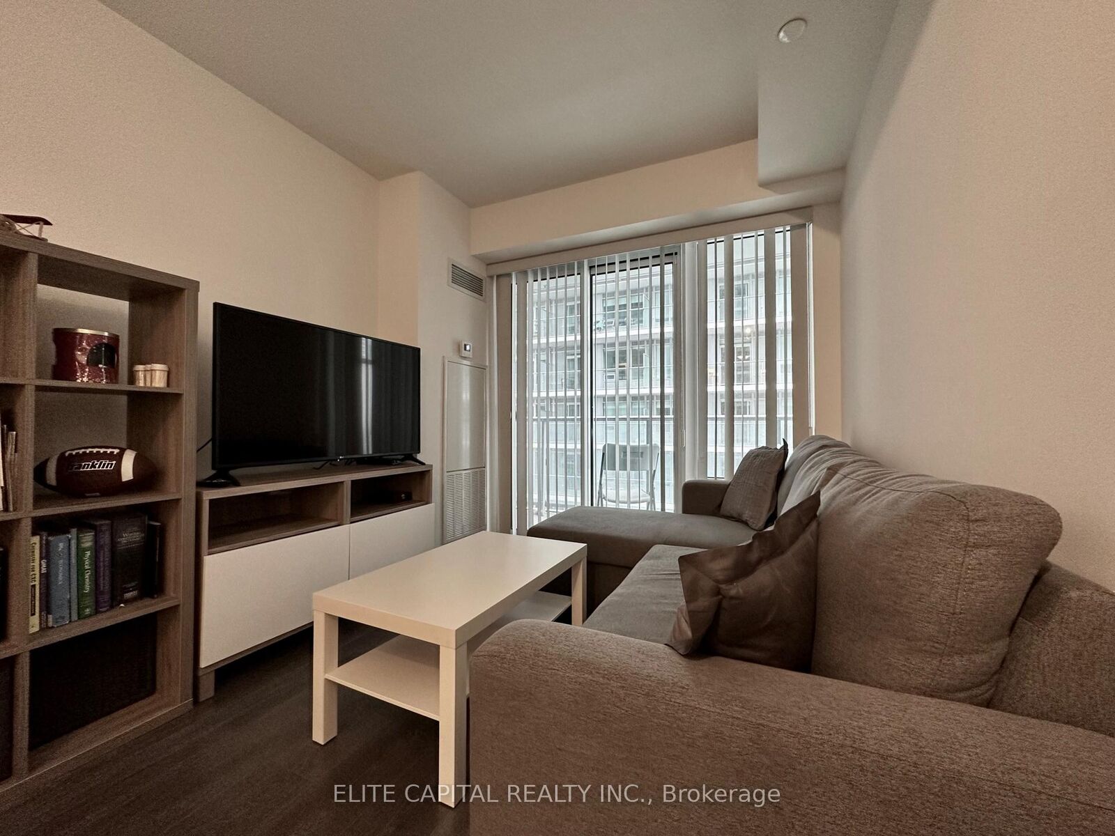 Photo de la propriété:  99 Broadway Avenue 1707  ON M4P 0E3 