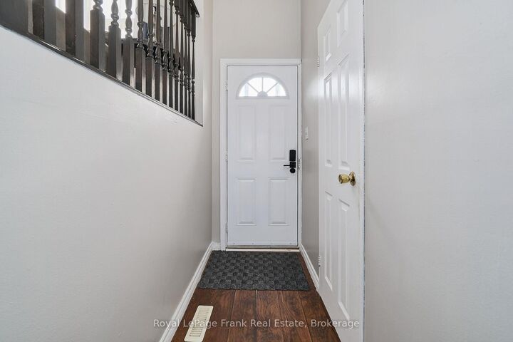 Property Photo: 321 Blackthorn Street 39 ON L1K 1L3