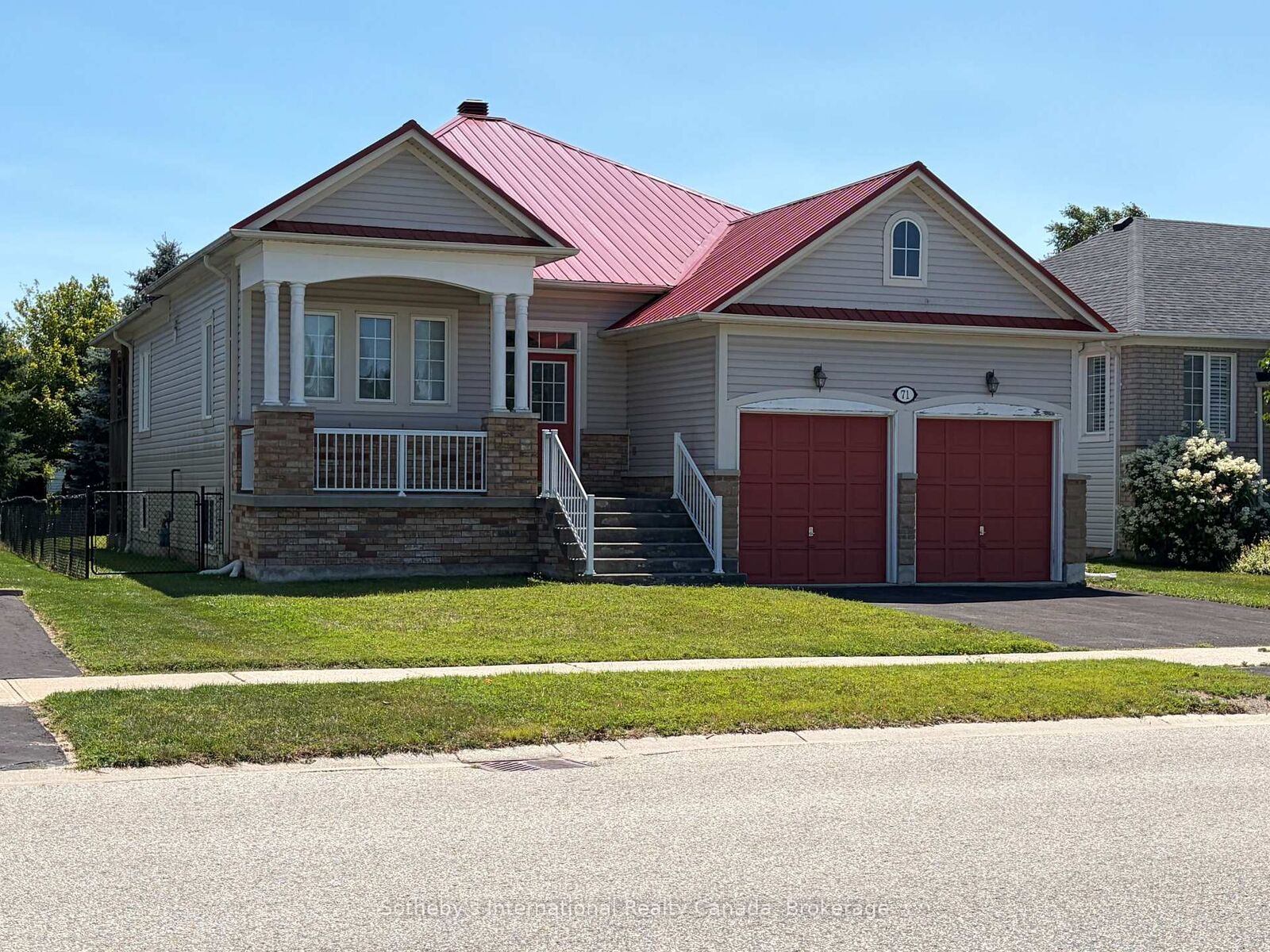 Property Photo:  71 Meadowlark Boulevard  ON L9Z 3B3 
