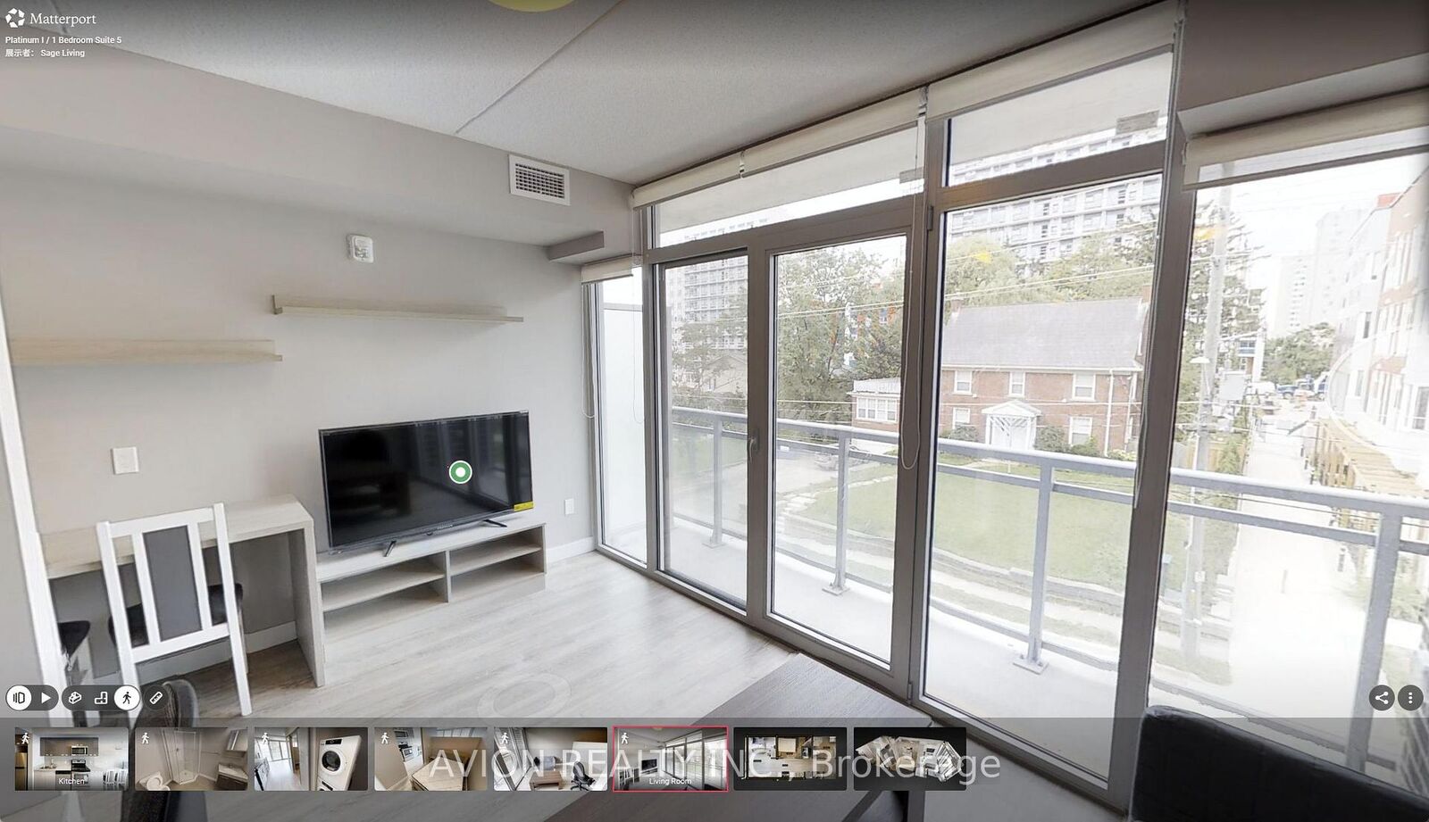 Property Photo:  250 Albert Street 220  ON N2L 0H5 