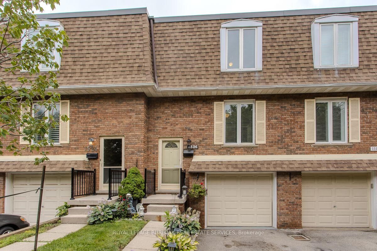 Property Photo: 1526 Westminster Place ON L7P 2B5