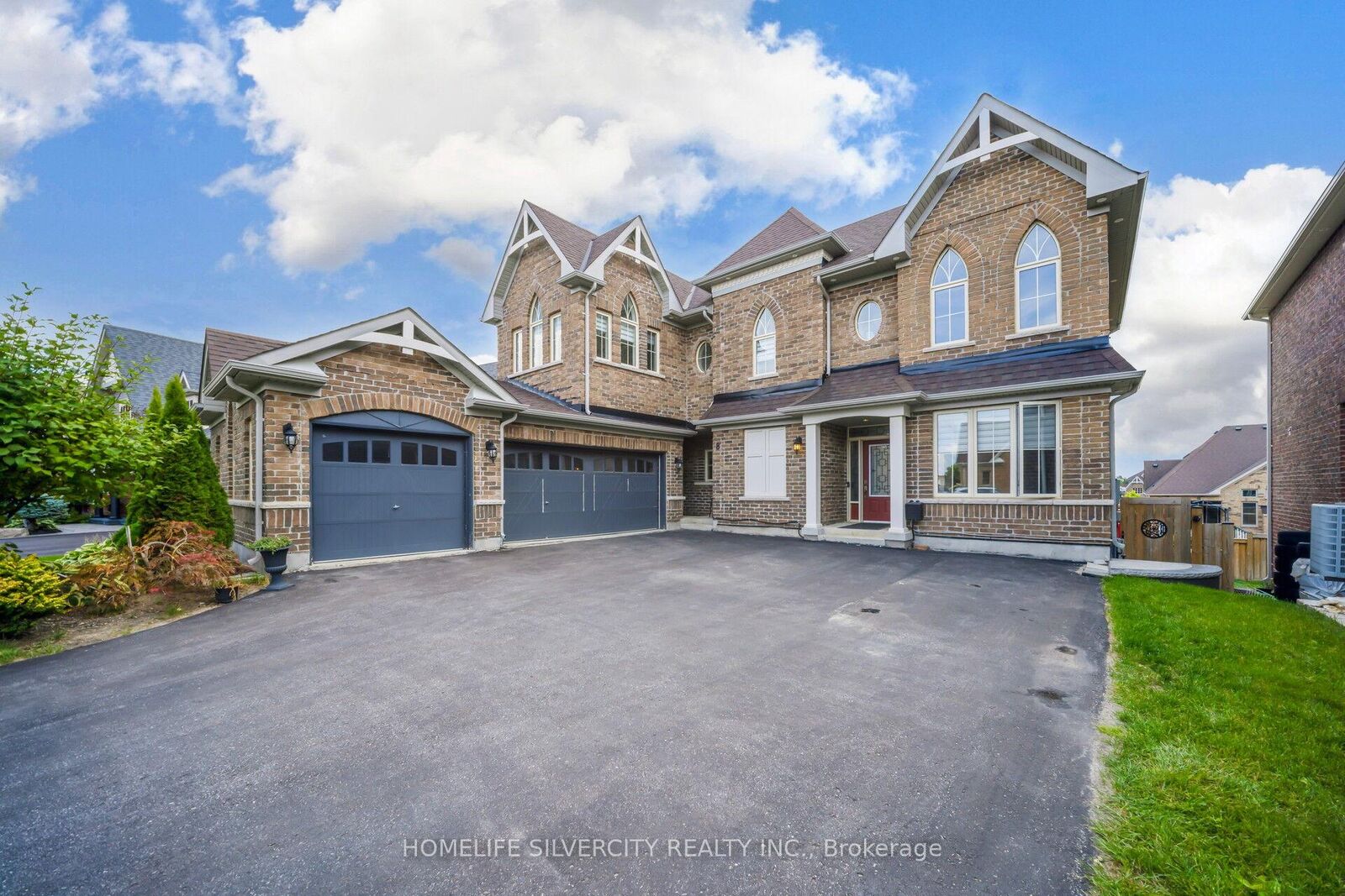 Property Photo: 8 Mitchell Crescent ON L9W 6W6