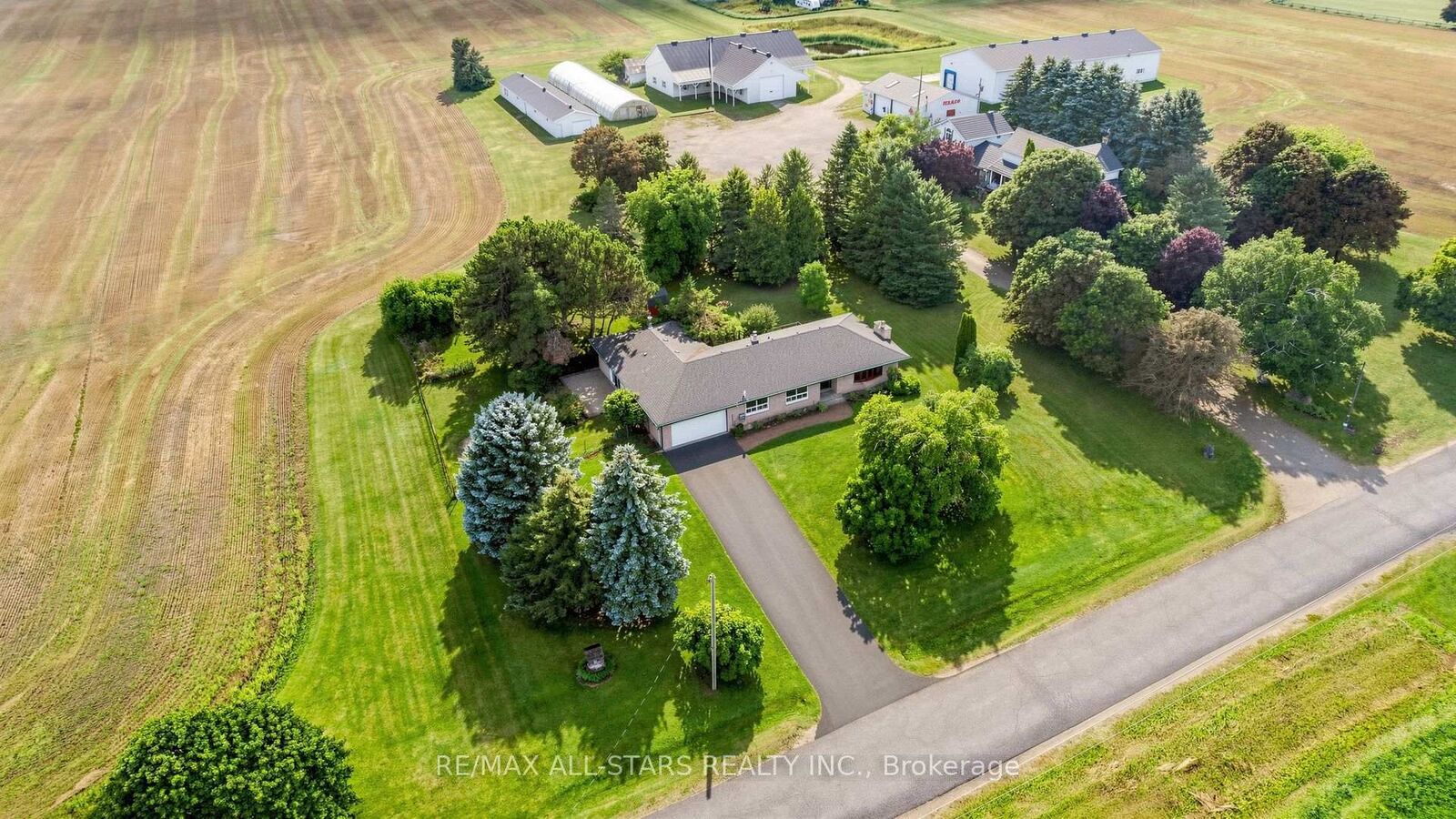 Property Photo: 10450 5th Concession N ON L9P 1R1