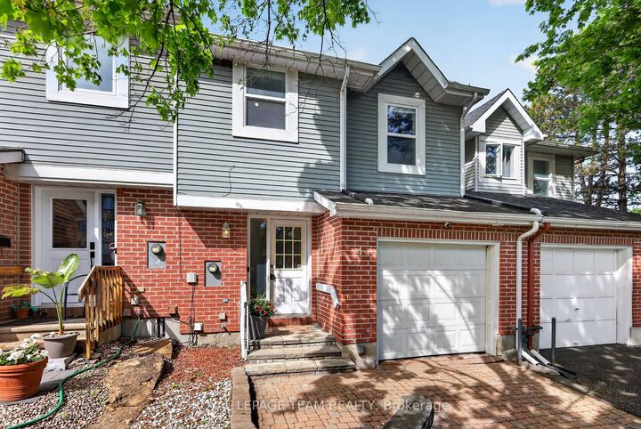 Property Photo:  4 Mill Hill Road  ON K2H 9N4 
