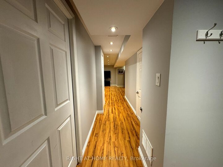Property Photo:  4808 Lighthouse Court Bsmt  ON L5R 0A4 