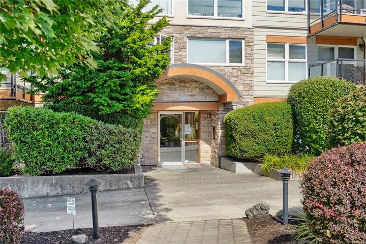 Property Photo:  2940 Harriet Rd #304  BC V8N 1A1 