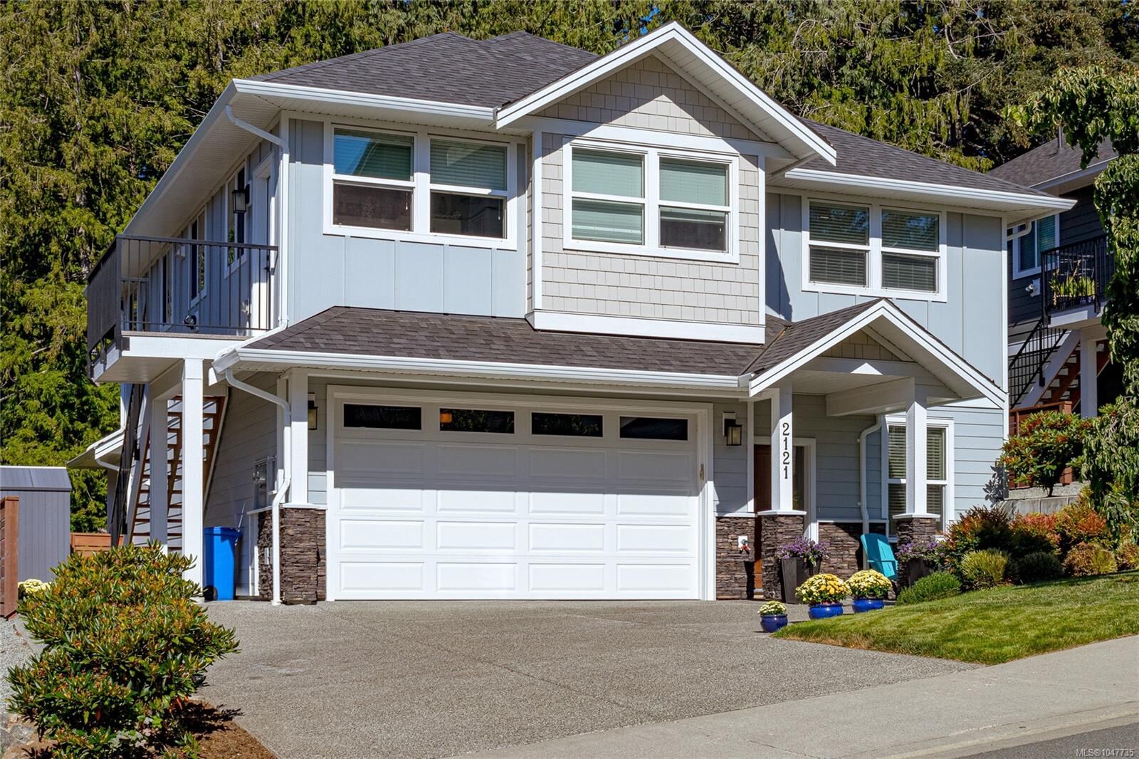 Property Photo: 2121 Triangle Trail BC V9C 0R2