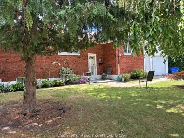 Property Photo: 141 Ellis Street ON N7L 2L9