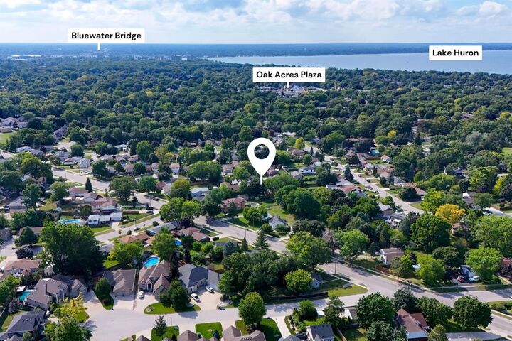 Property Photo: 1278 Andrew Court ON N7V 4H4