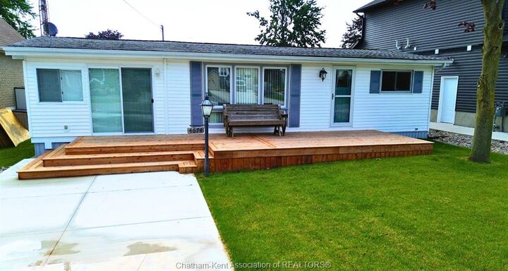Property Photo: 4674 Riverside Drive ON N0P 2B0