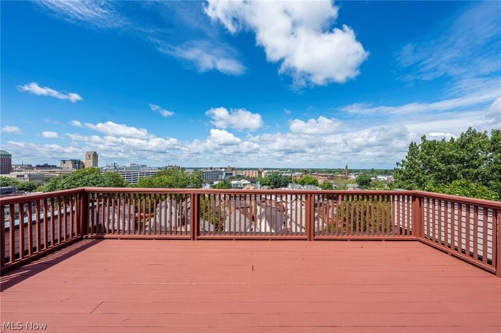 Property Photo: 2351 Edgehill Road OH 44106