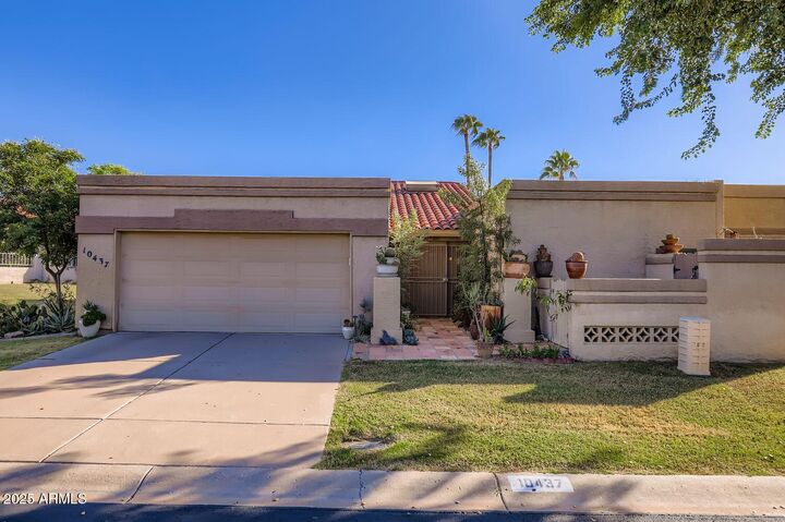 Property Photo:  10437 E Cochise Avenue  AZ 85258 