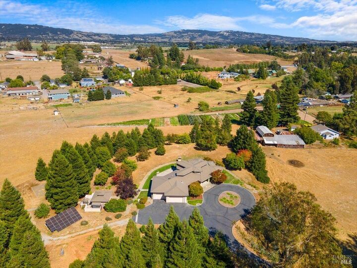 Property Photo: 5185 Hessel Road CA 95472