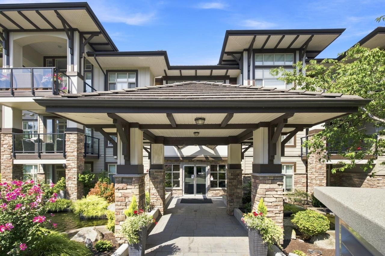 Property Photo: 15175 36 Avenue 307 BC V3Z 4R3